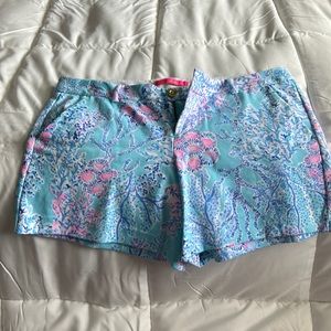 Lilly Pulitzer shorts size 10